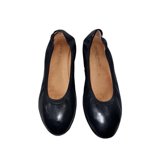 Gentle Souls By Kenneth Cole Womens 9M Black Natalie Leather Wedges Pumps Heels - Picture 3 of 8